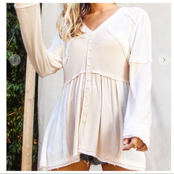 Two Tone Raw Cut Edging Flowy boho Top - Picture 3 of 7